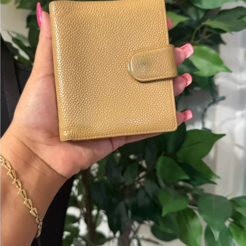 Chanel Bifold Leather Wallet W/ Auth Card - Picture 15 of 17